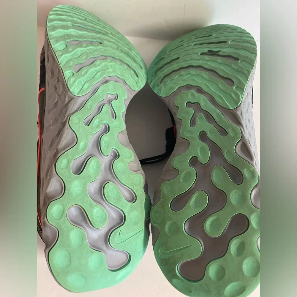 Nike React Infinity Running Shoes.Size 11.5 in excellent condition.